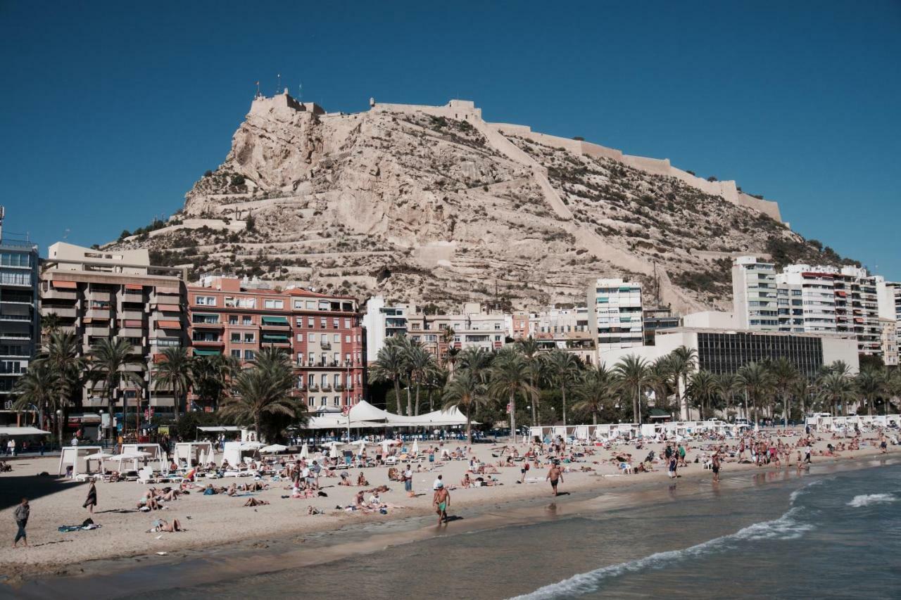 Habitacion Centrica - Only Women Alicante Dış mekan fotoğraf